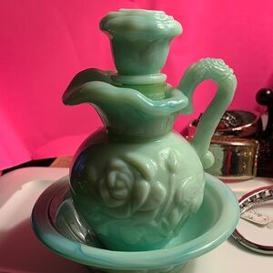 Avon Vintage Victorian Bubble Bath Mint Green Floral Bath Pitcher & Bowl Set